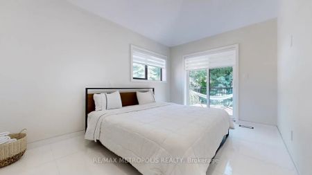 640 Lansdowne Drive #MAIN - Photo 3