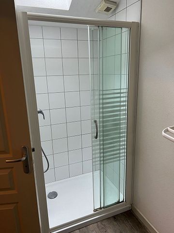 Location Appartement 2 pièces 57m² - Photo 4