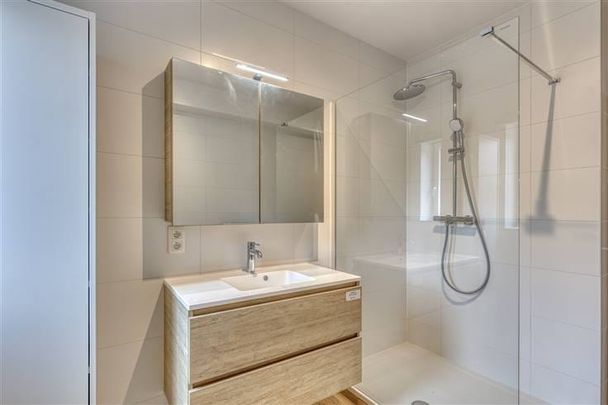 Appartement te huur - Photo 1