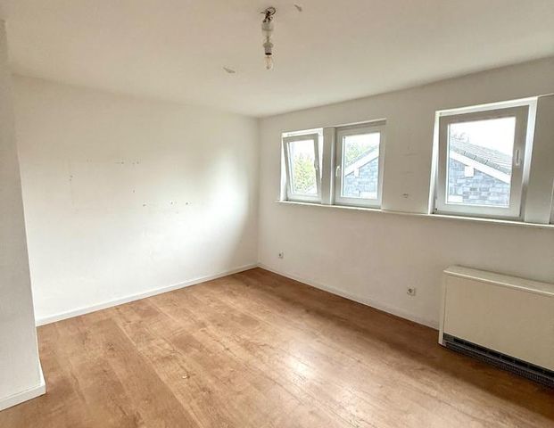Ein Steinwurf zur Promenade: schöne 3 Zimmer Wohnung - Foto 1