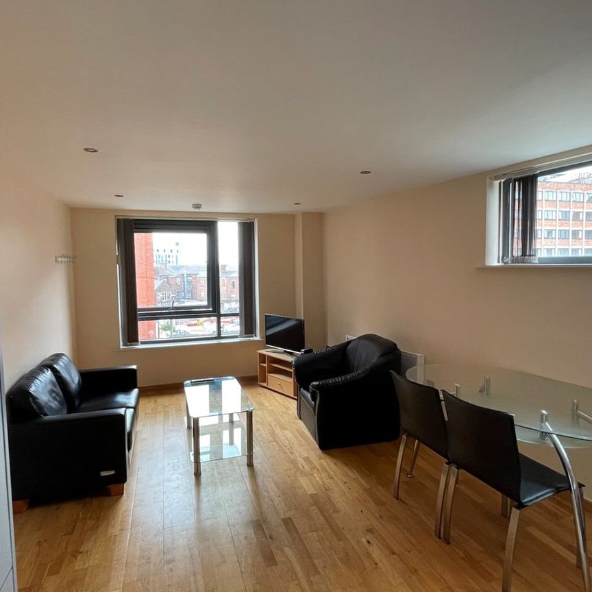 2 Bed Flat, Oldham Street, L1 - Photo 1