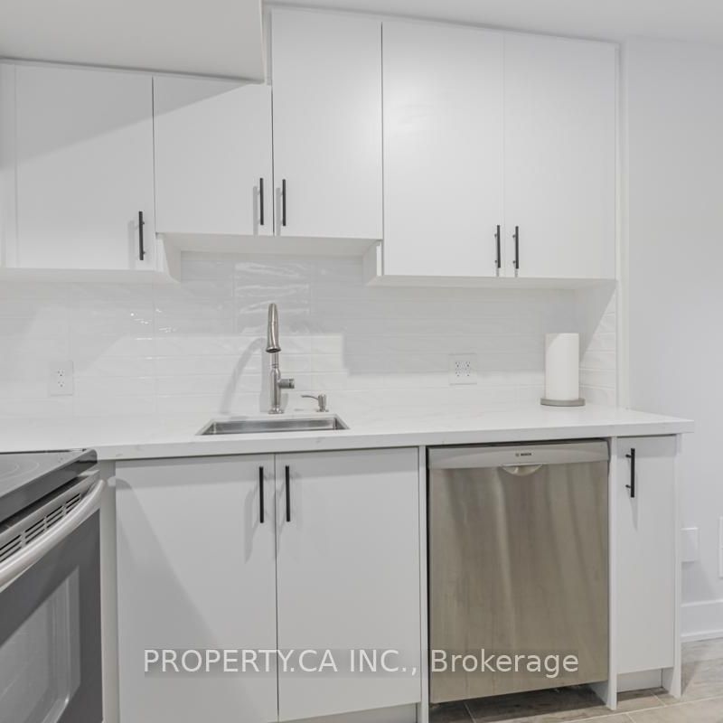 Basement 55 Glenshaw Crescent - Photo 1
