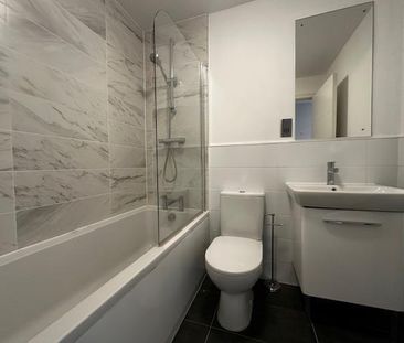 Jesse Hartley Way, Liverpool - Photo 6