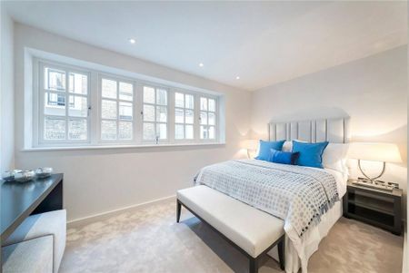 3 bedroom mews to rent - Photo 4