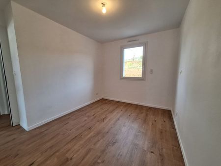 Maison 4 pièces – 92 m² environ à Moustoir-Ac (ref : 38215) - Photo 4