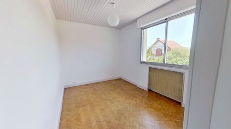 Spacieuse maison familiale avec garage et jardin - Photo 5