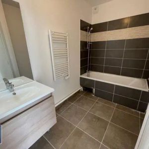 Appartement à louer 3 pièces 60.5m² - Photo 2