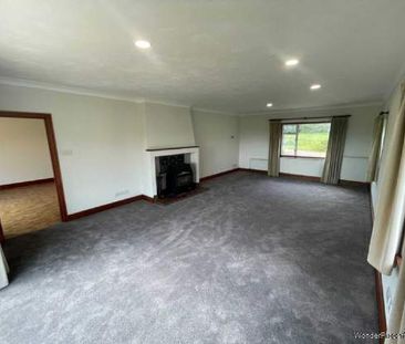 5 bedroom property to rent in Lutterworth - Photo 4