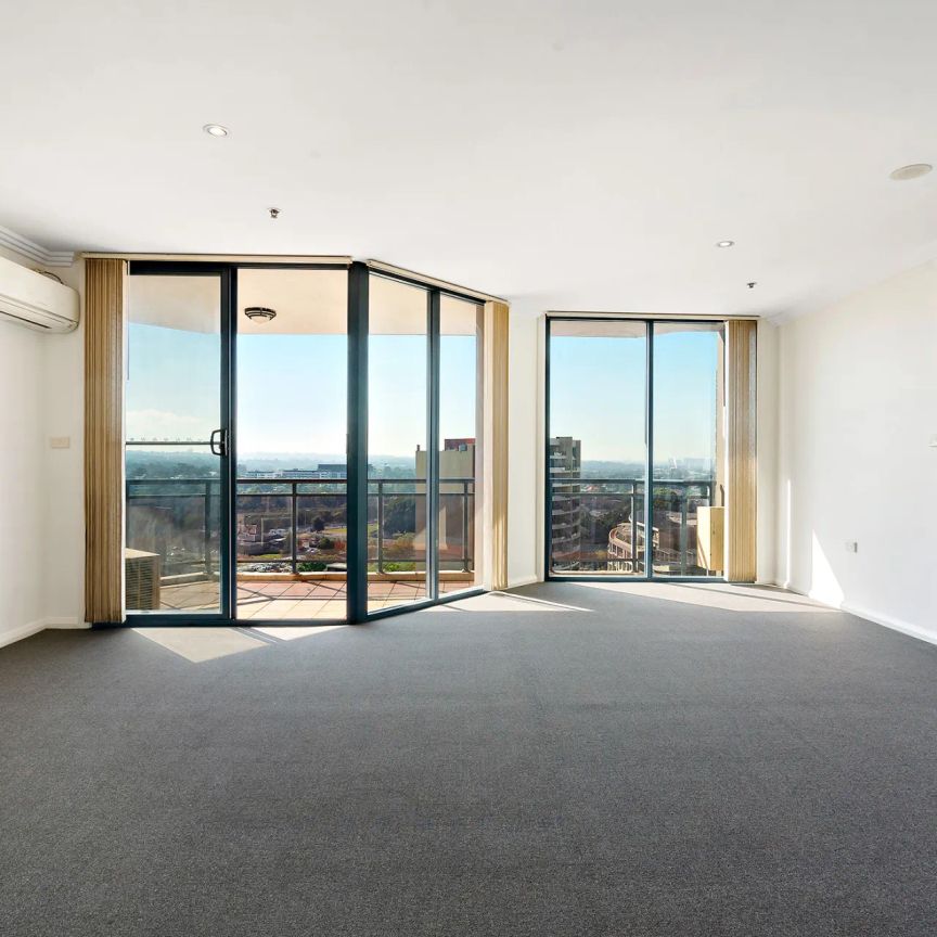 Bright, Spacious & Right in the Heart of the CBD! - Photo 1