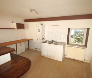 Location Appartement 2 pièces 46m² CHAGNY 71150 - Photo 3