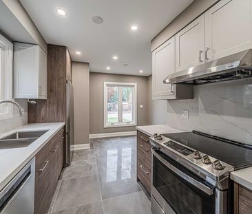 For Lease - 23 Springburn Crescent, Aurora, Ontario - Photo 5