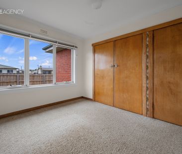 Neat & Ideally Located - Photo 4