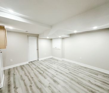 For Lease - 30 Lucerne Drive, Vaughan, Ontario - Photo 2