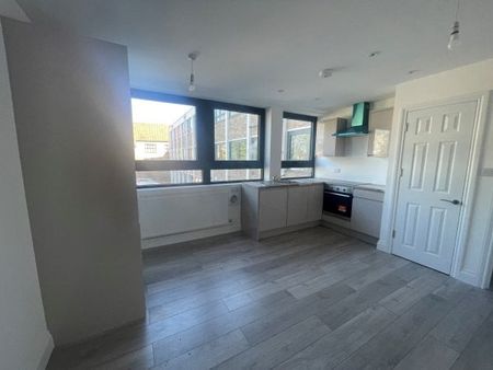 Lovell House, St Nicholas Street - Photo 2