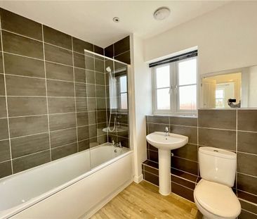Modern two double bedroom top floor apartment with allocated parking. - Photo 3