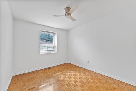 For Lease - 1055 Shawnmarr Road Unit# 65, Mississauga, Ontario - Photo 2