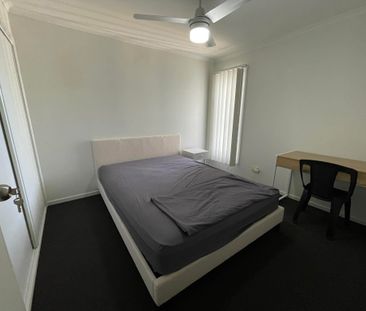 Morayfield - Photo 2