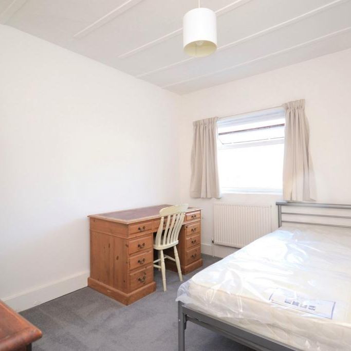 5 bedroom terraced house to rent - Photo 1