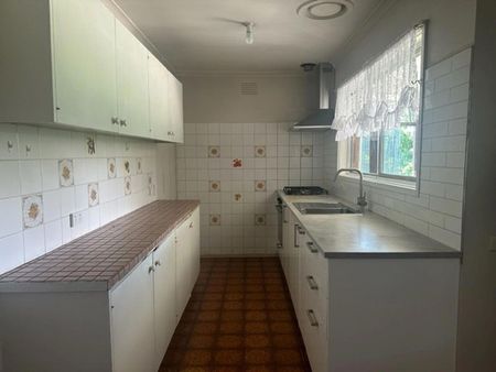 3 BEDROOM HOME - Photo 5