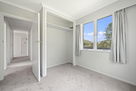 Freshly Renovated, Sun-Soaked & Move-In Ready! - Photo 3