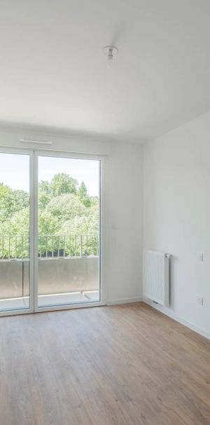 Rental Apartment Bordeaux Saint-Jean - Photo 1