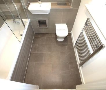 3 bedroom detached house to rent - Photo 3