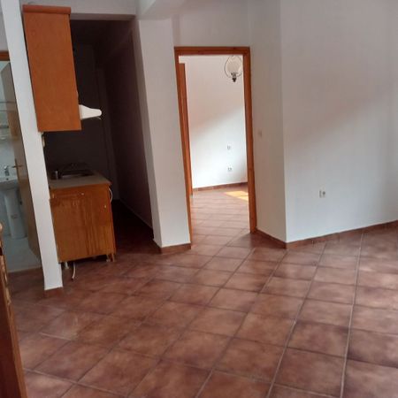 Διαμέρισμα για ενοικίαση Αμπελόκηποι (Λάρισα) - Photo 4