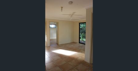 Lovely 2 bedroom home - Photo 2