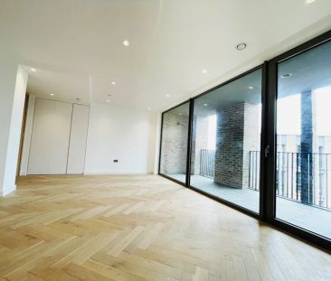 Oberman Road, Dollis Hill, London, NW10 - Photo 5