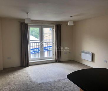 2 bedroom apartment to rent - Photo 2