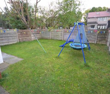 3 bedroom semi-detached house to rent - Photo 5