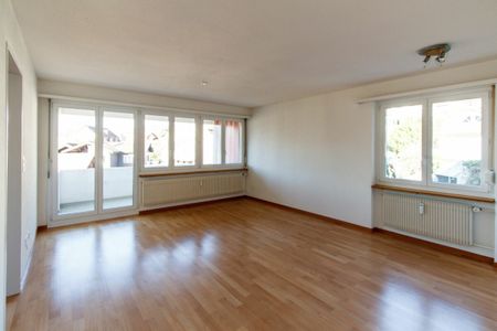 Heimelige Wohnung mit Bergblick und sonnigem Balkon - Photo 5