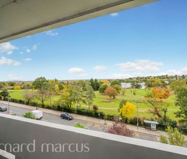 Wimbledon Park Road - Photo 4