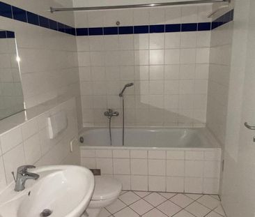 Schöne 2-Zimmer-Wohnung mit Einbauküche in beliebter Lage! - Photo 1