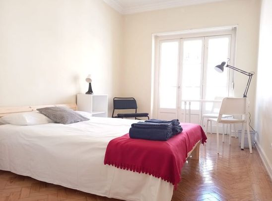 Rua de Arroios, Lisbon, Lisbon 1150-053 - Photo 1