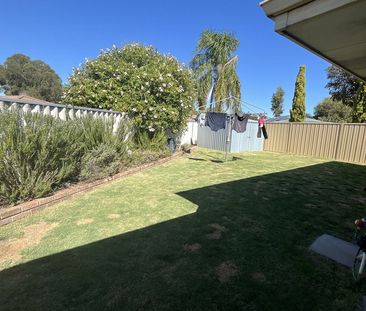 Charming 3-Bedroom Home in a Quiet Cul-de-Sac - Photo 6