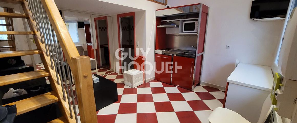 LOCATION d'un appartement F1 en duplex 22m² - Photo 1