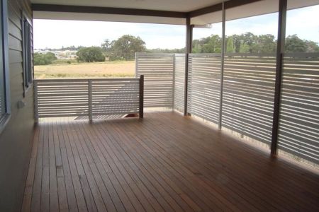 GREAT LOCATION - Photo 4