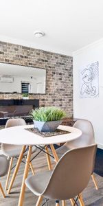 Condo 3 1/2 à Brossard avec électroménagers, 1 stationnement, Thermopompe mural, 1 Rangement et balcon extérieur - Photo 3