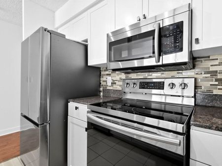 For Lease - 81 Navy Wharf Court Unit# 2801, Toronto, Ontario - Photo 3