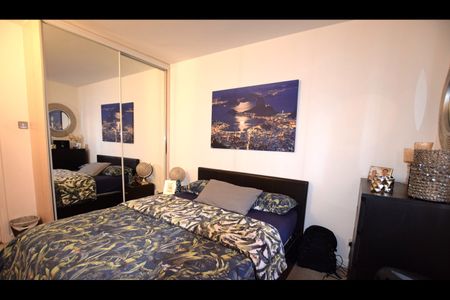 2 Bed Flat, Riverview Court, E14 - Photo 3