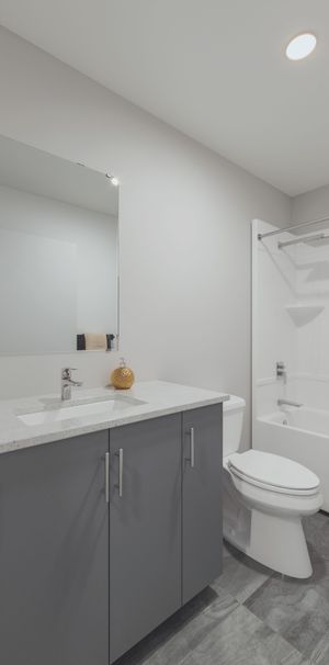 For Lease - 353 Gardner Street Unit# 403, Vanier and Kingsview Park, Ontario - Photo 1