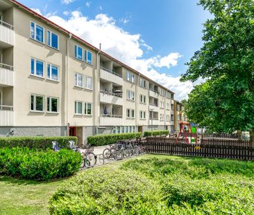 Stenkvistavägen 13 b - Photo 1