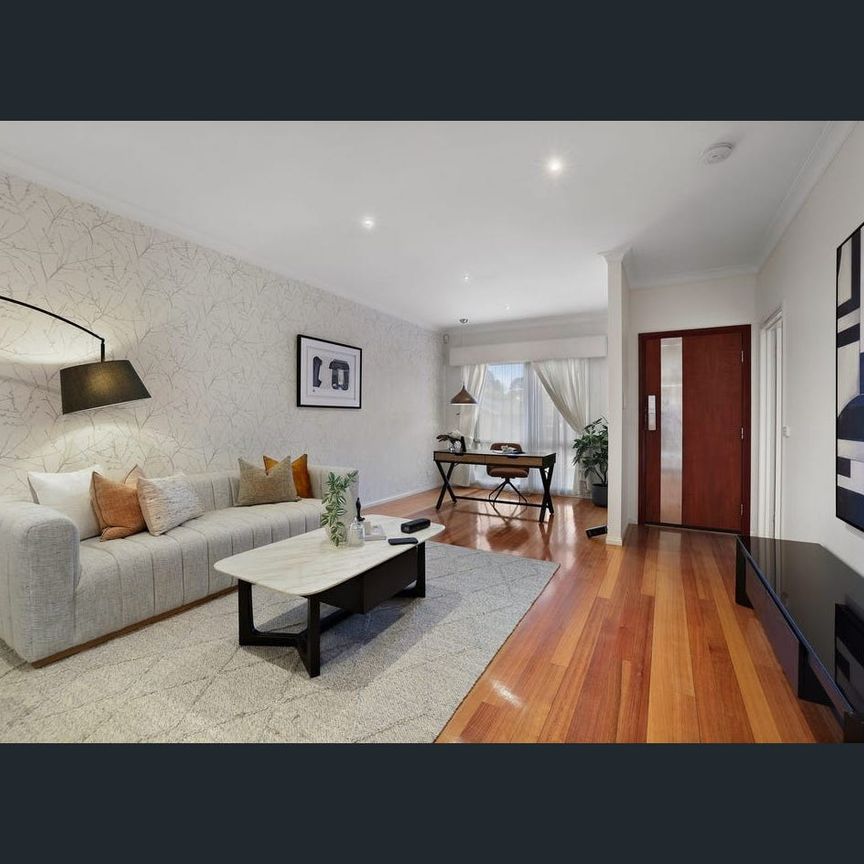 Carefree Style with a Spacious Ambience - Photo 1