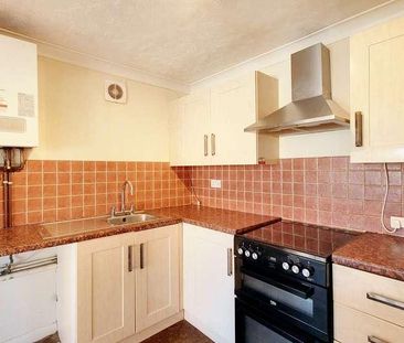 Naseby Avenue, Folkestone, CT20 - Photo 3