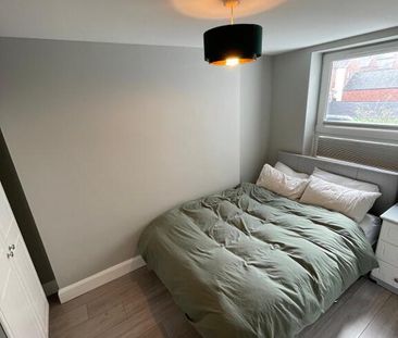 2, 113 Eglantine Avenue, Belfast, BT9 6EX - Photo 2