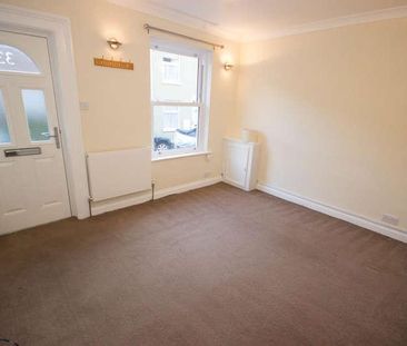 Alfred Street, East Cowes, Isle Of Wight, PO32 - Photo 5