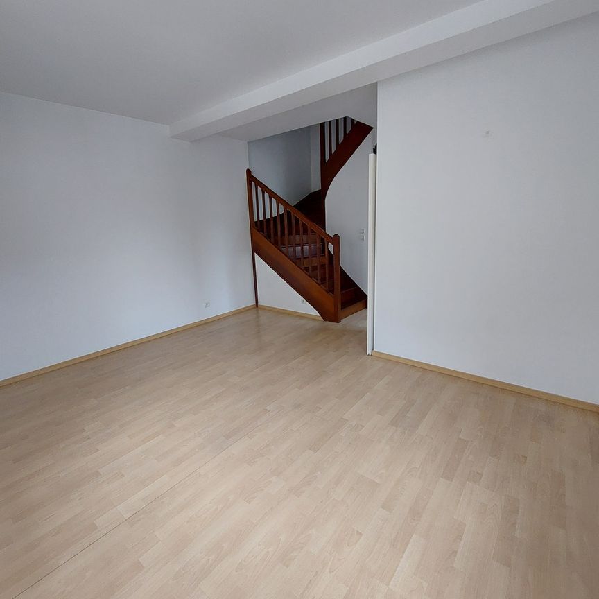 Type 3 en duplex avec parking - Secteur Moissons - Photo 1