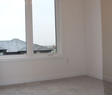 For Lease - 1541 Labine Point, Milton, Ontario - Photo 3