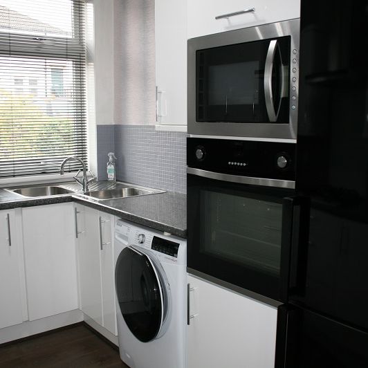 BEAUTIFULLY PRESENTED 2 BEDROOM GARDEN FLAT FOR RENT – WOODSIDE TERRACE, DUNDEE - Photo 1